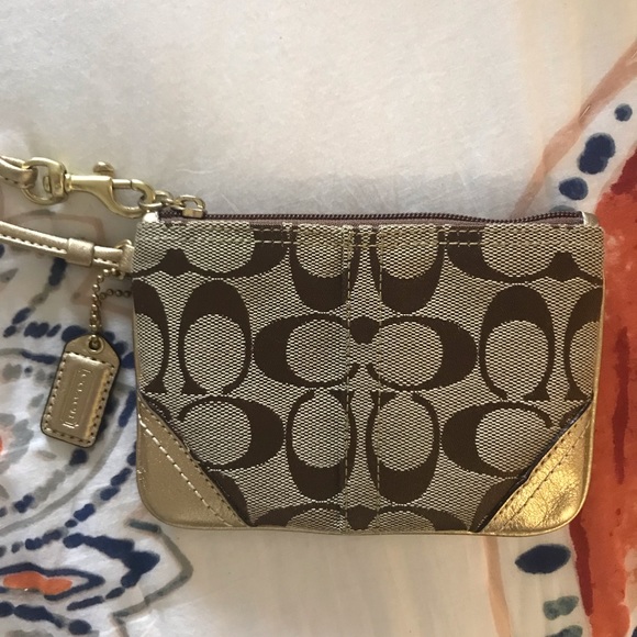 Coach wristlet - Picture 2 of 3